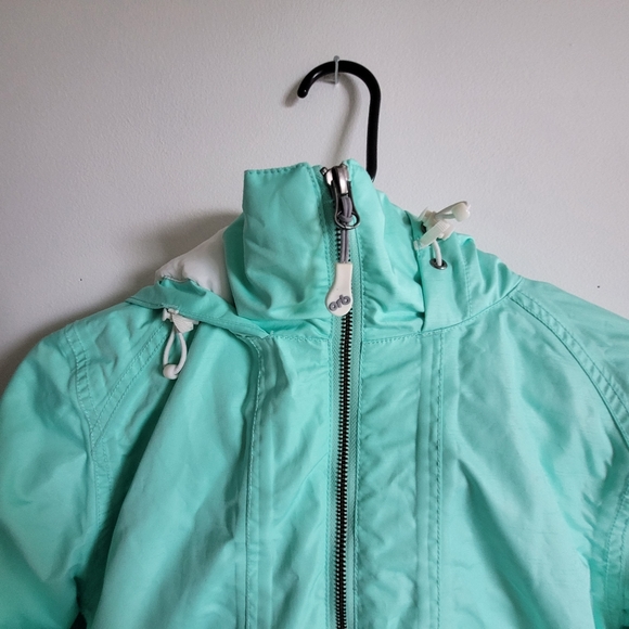 Orb ski/snowboarding jacket - Picture 2 of 10